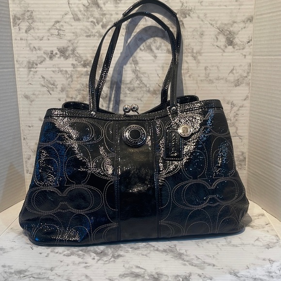Coach signature C stitch black patent leather kiss lock satchel - Picture 1 of 14